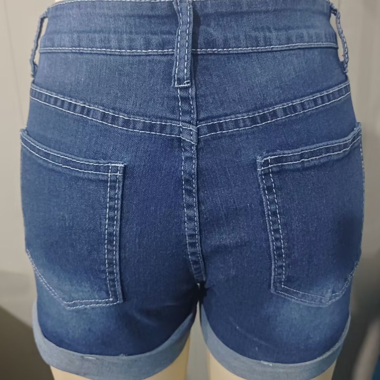 ギャルファッション こだわりダメージデニムショートパンツ