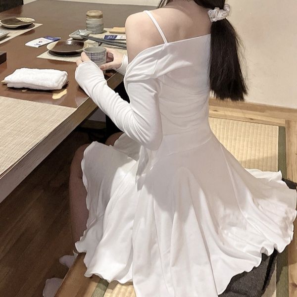 ギャルファッション 甘辛ミックス透け感袖付きフレアワンピース