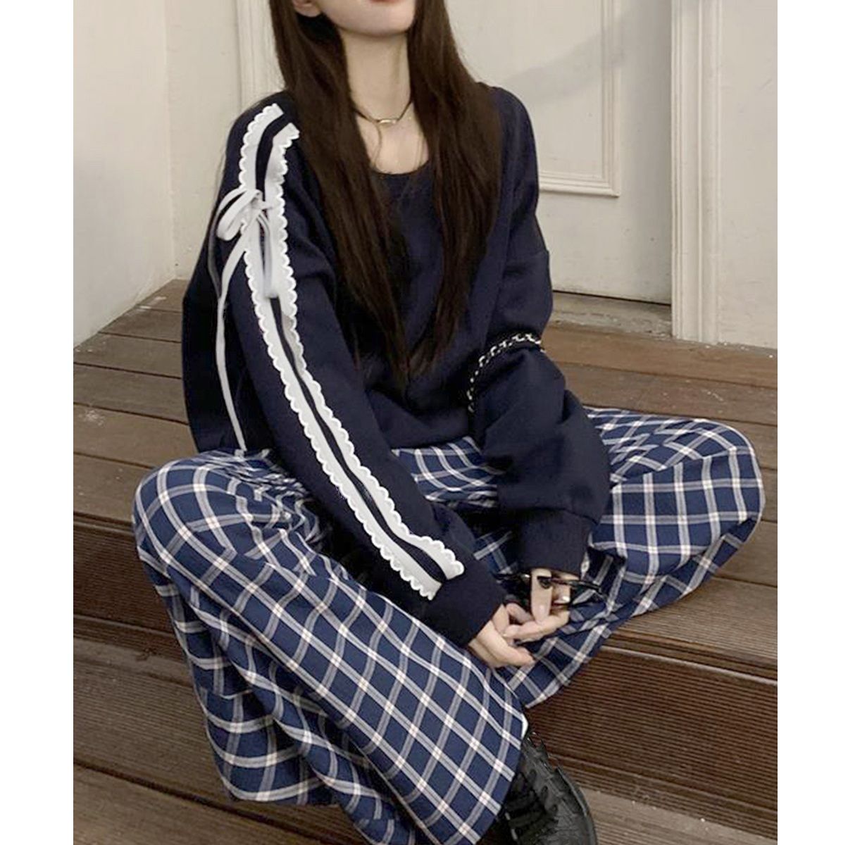 ギャルファッション オフショルダー長袖レーストップス