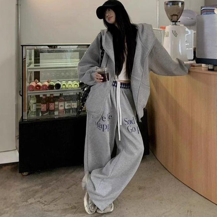 ギャルファッション ゆるだぼジャケット×ロゴ入りワイドパンツセットアップ