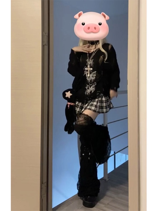 ギャルファッション 黒蝶々透かし編みゆったりニットトップス