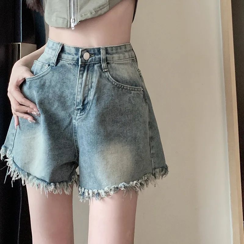 ギャルファッション ふんわりほつれデニムショートパンツ