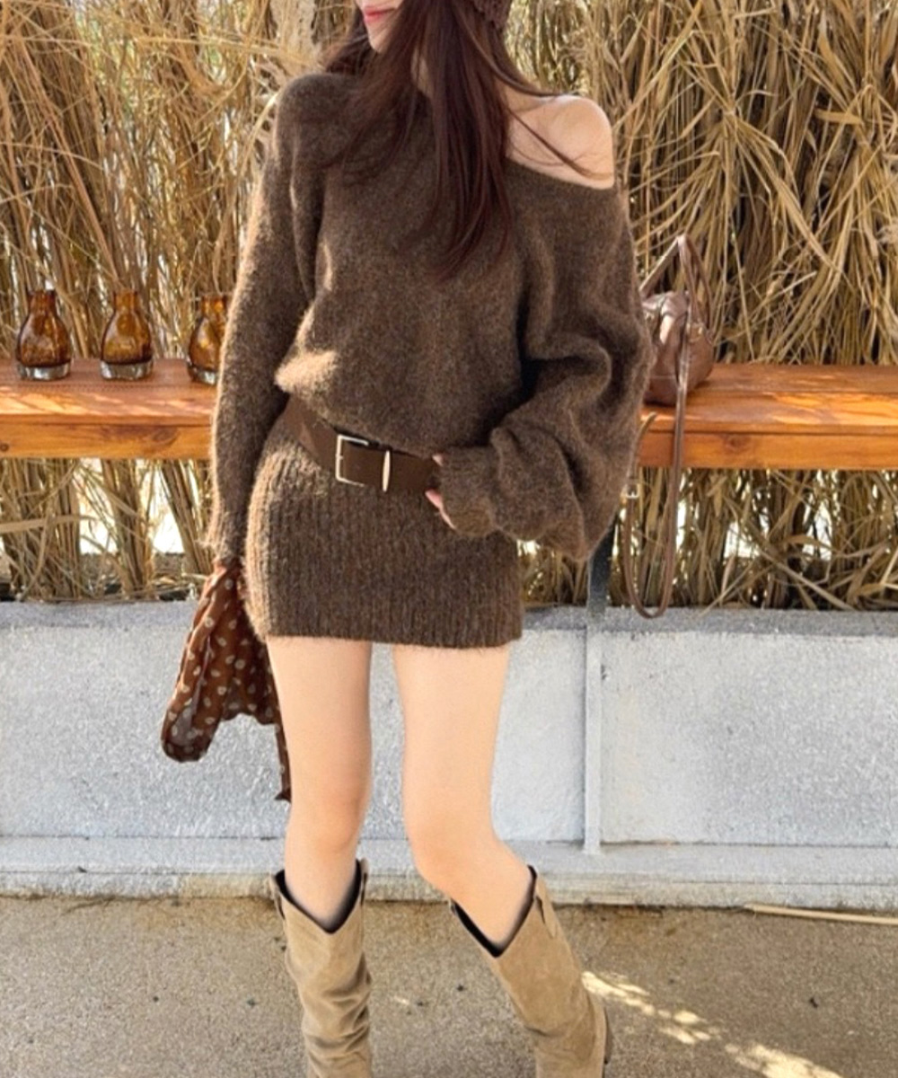 ギャルファッション ベルト付きオフショルダーニットワンピース