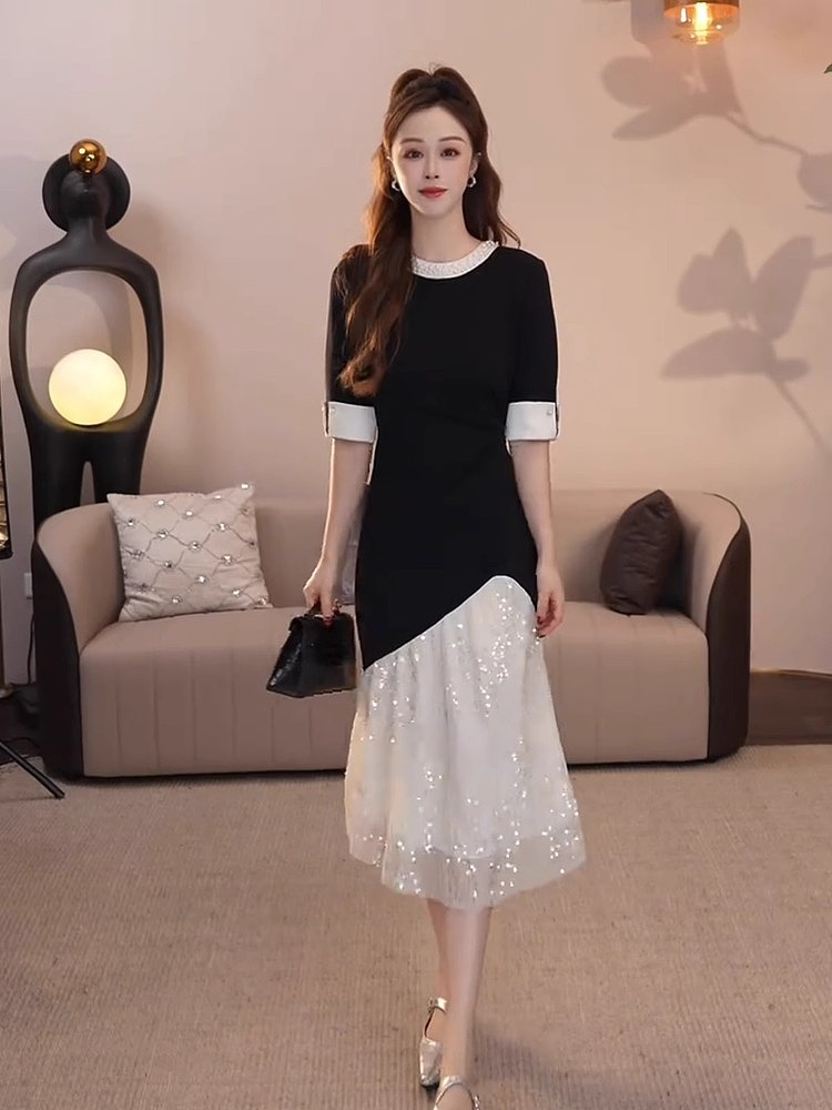 https://fulmo-img-server.com/morefuku/c09c8d0e-29d3-4114-b7b4-3ae7c63441a1.jpg