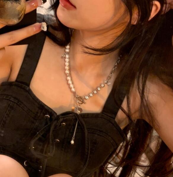 ギャルファッション 韓国風パール×チェーン重ね付けネックレス