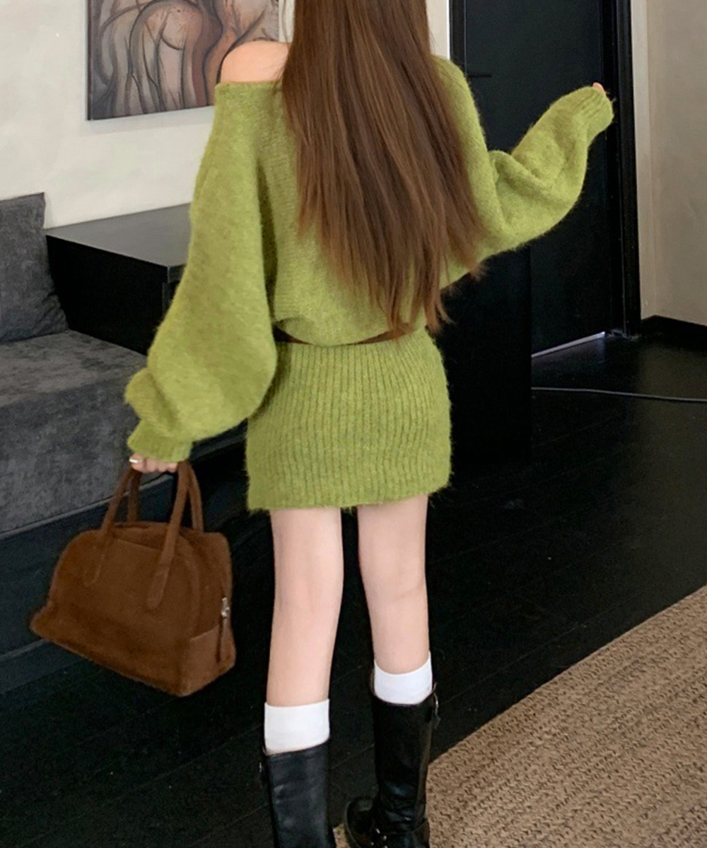 ギャルファッション ベルト付きオフショルダーニットワンピース