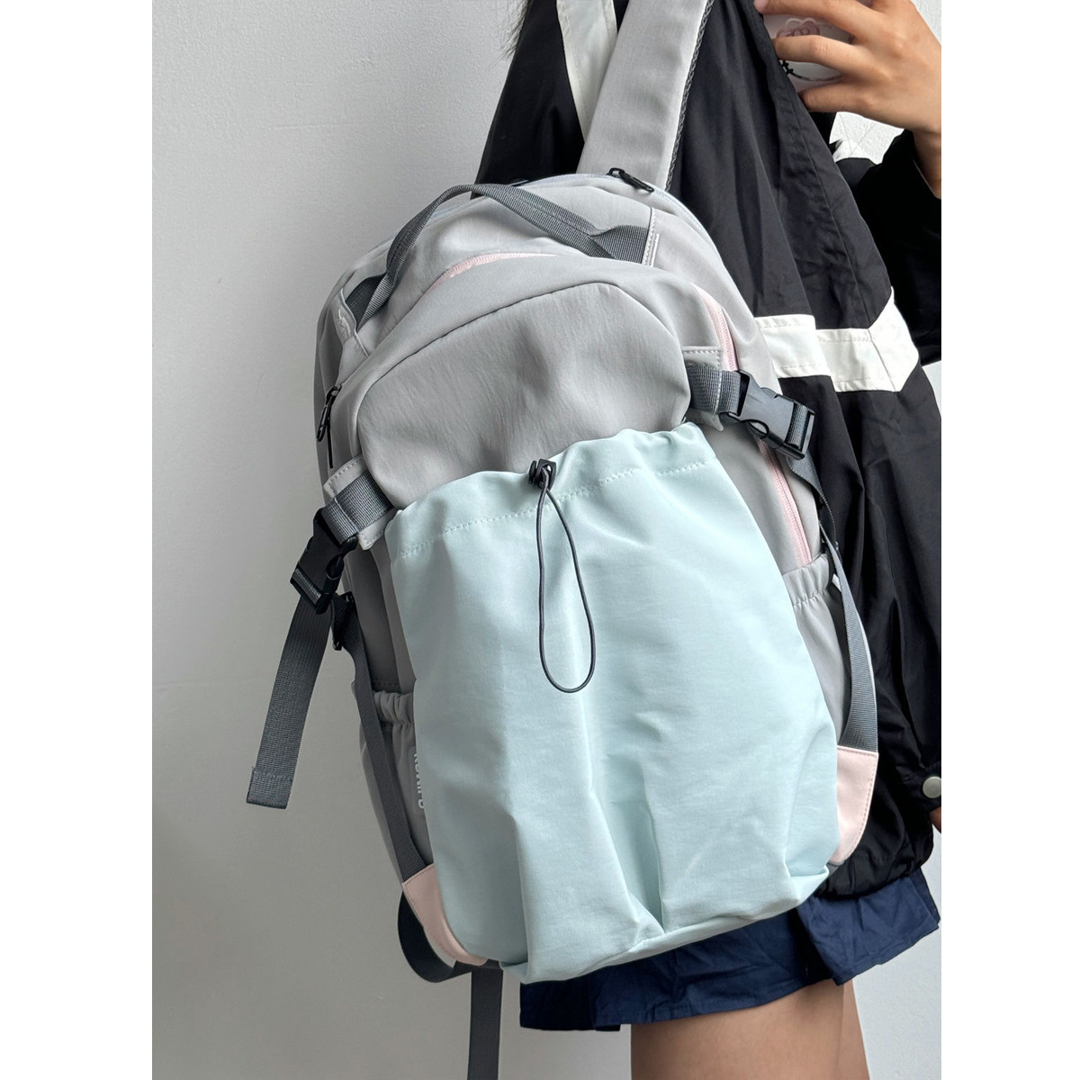 登山リュック 軽量実用登山リュック