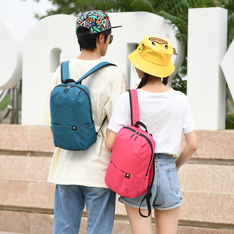 登山リュック 軽やかお散歩デイリーリュック