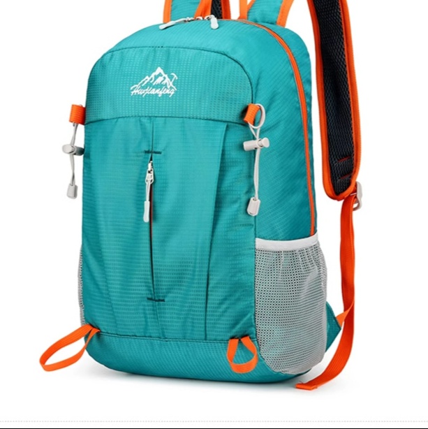 登山リュック アルパイン軽量デイパック