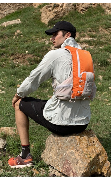 登山リュック スポーツ軽量 快適フィットバックパック