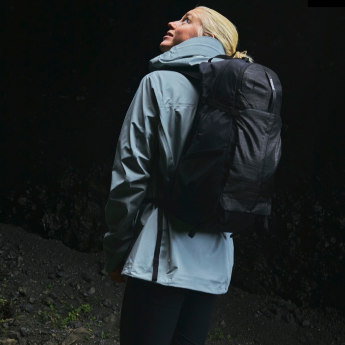 登山リュック 軽量アウトドア快適バックパック