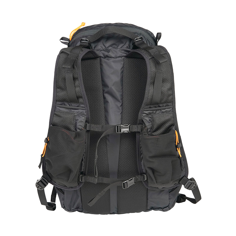 登山リュック 頑丈耐久アウトドアリュック３５