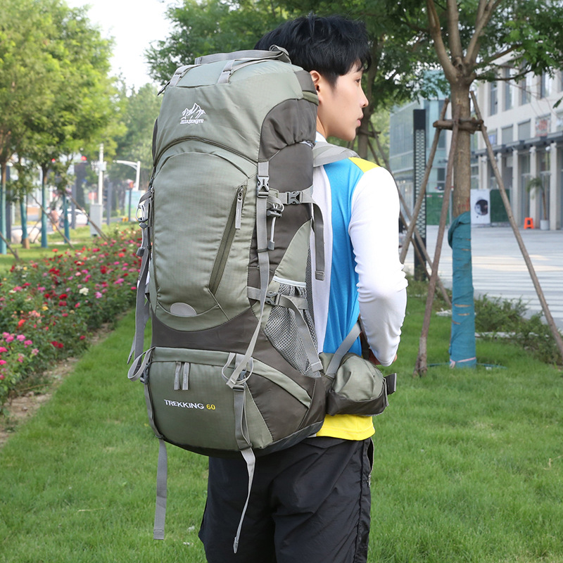 登山リュック 高耐久大容量トレッキングリュック