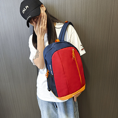 登山リュック 軽やかウィークエンドバックパック