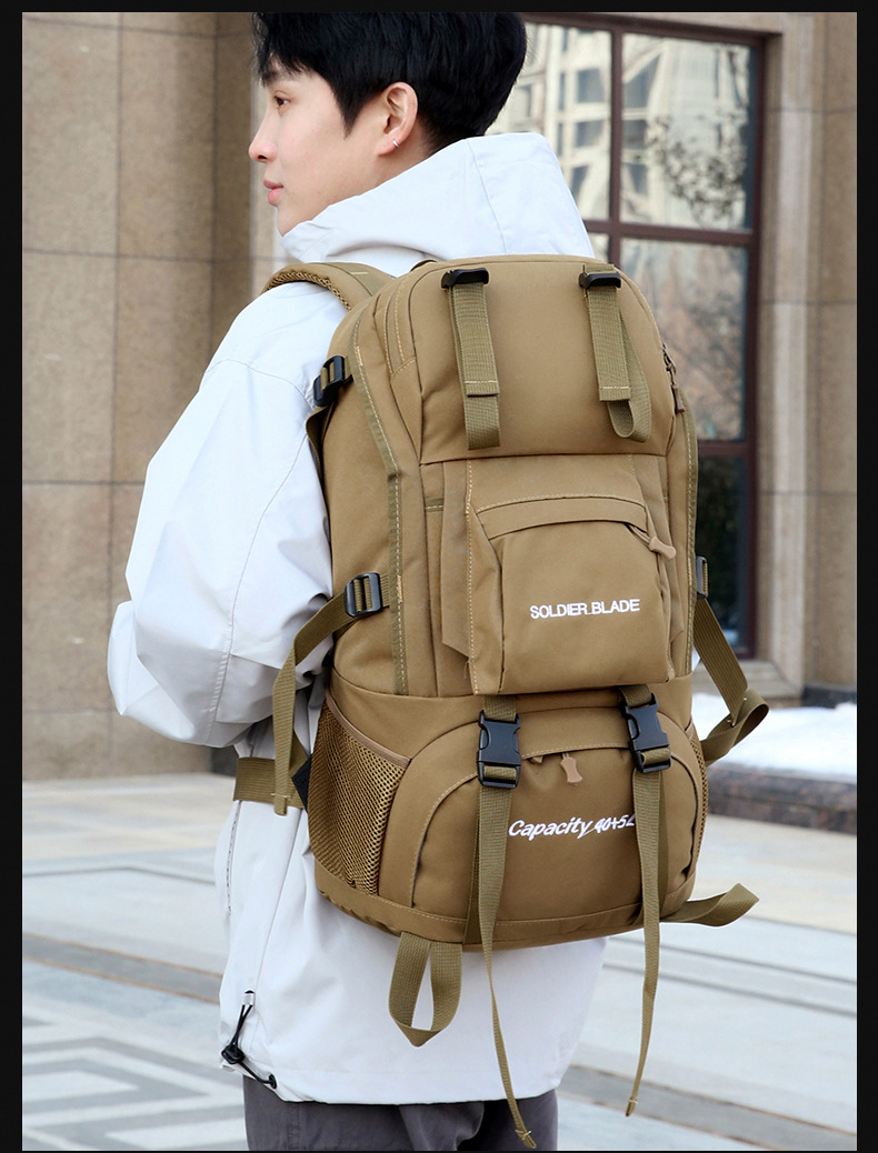 登山リュック 機能性抜群 大容量バックパック