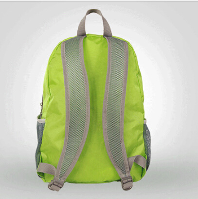 登山リュック 折りたたみ収納コンパクトリュック