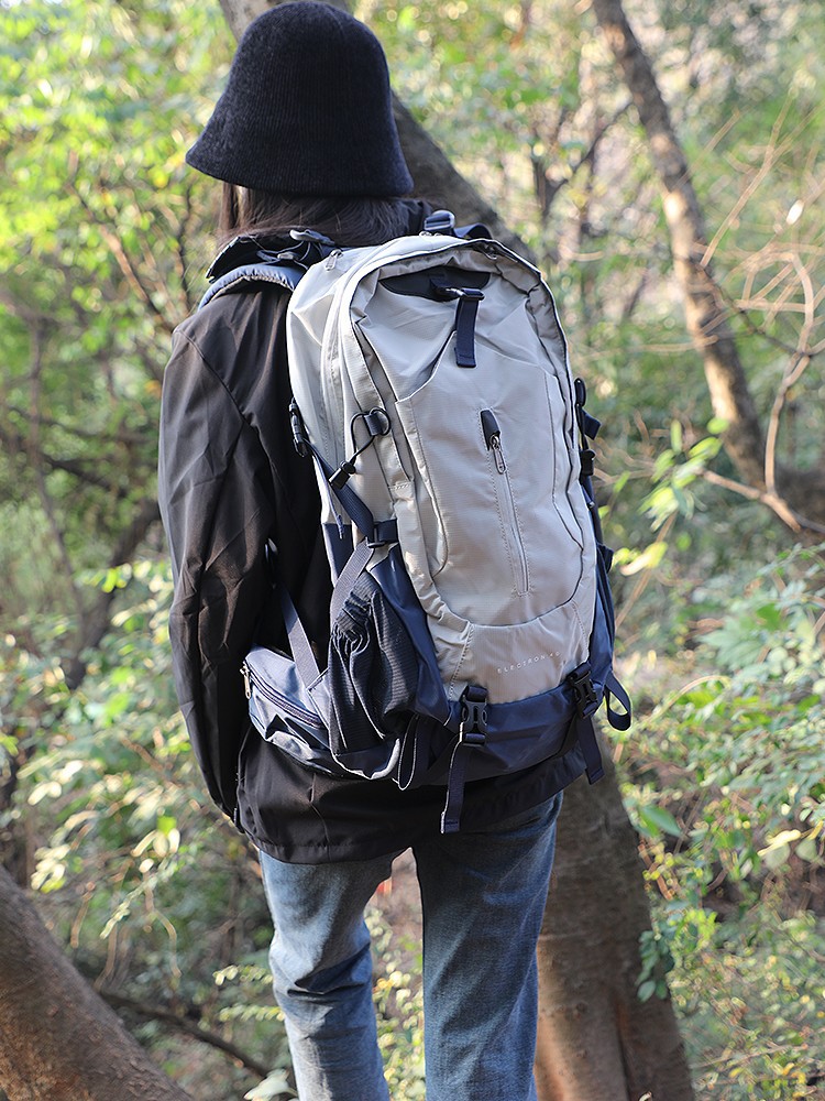 登山リュック アウトドアソリューション 軽量バックパック