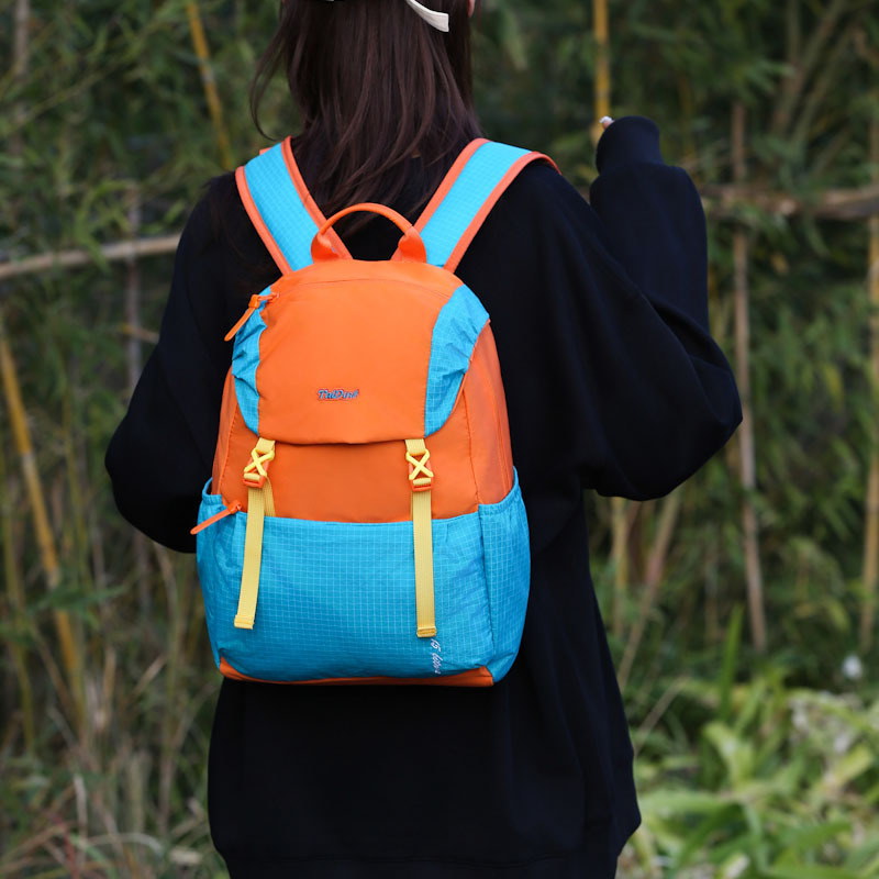 登山リュック アウトドア格子柄 軽量リュック