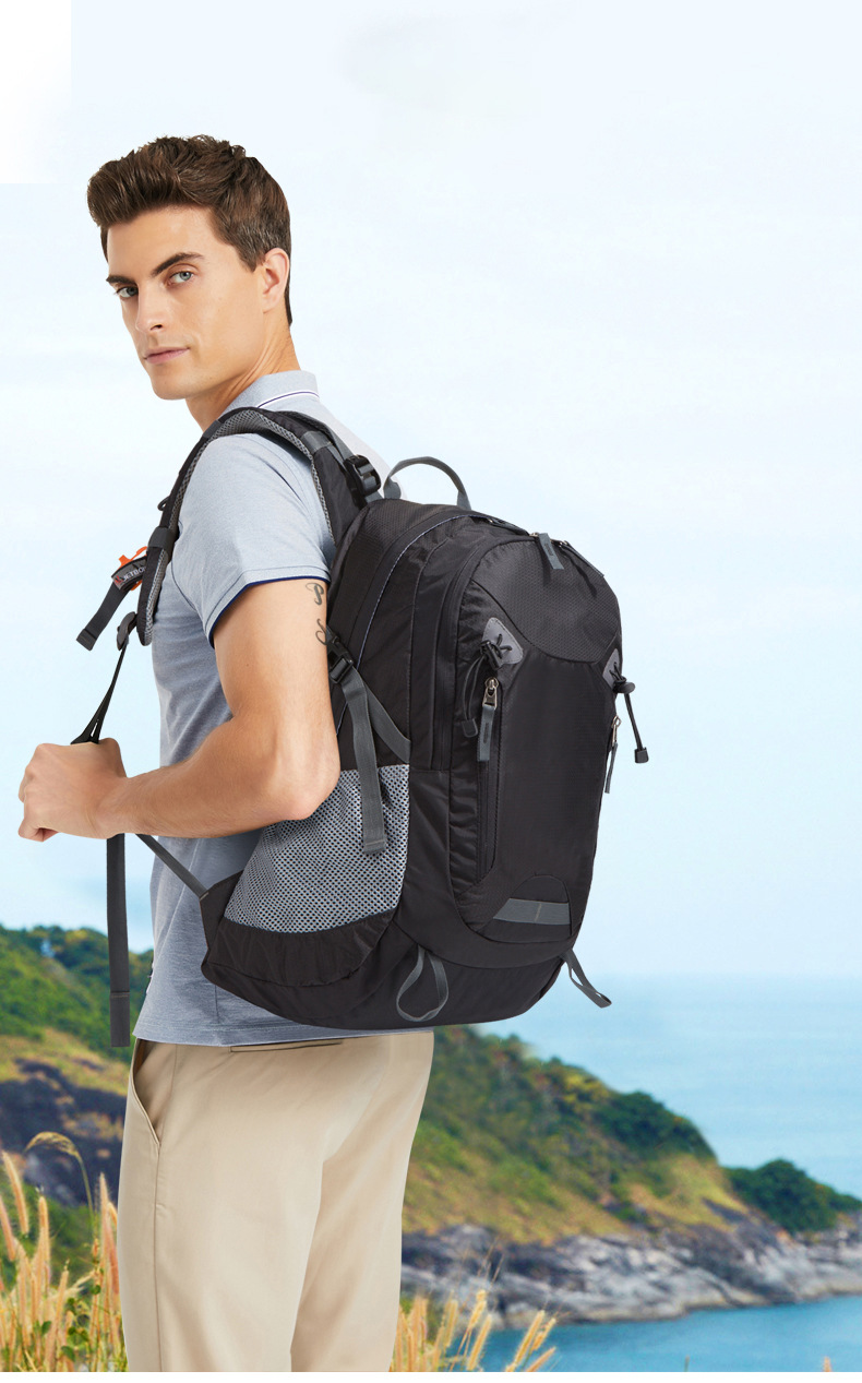 登山リュック 快適収納アウトドアパック リラックス