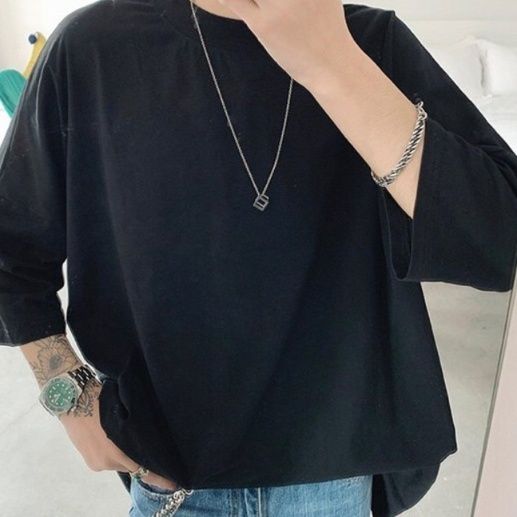 50代メンズファッション  ゆったりシルエット 黒Ｔシャツ（M,Lサイズ）