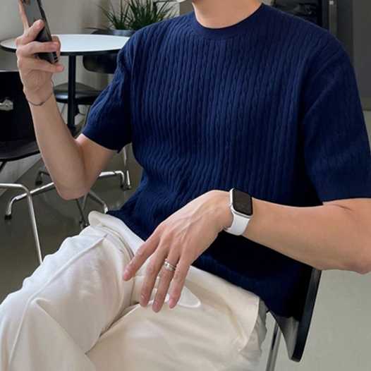 50代男性の夏を彩る！爽やかさを演出するサマー・カーディガンメンズ10選