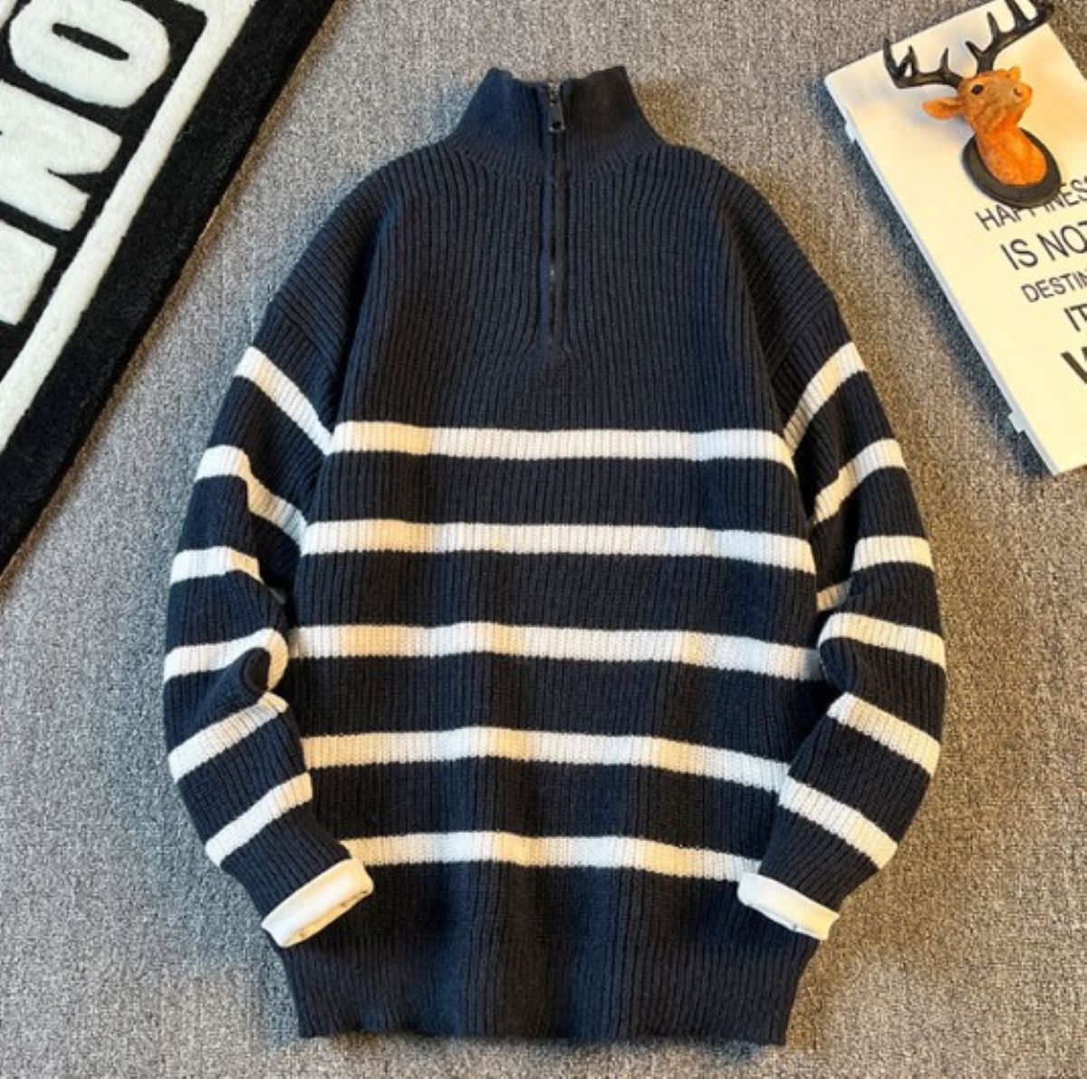 50代メンズファッション トップス ハイネック【ジップハーフストライプニット】