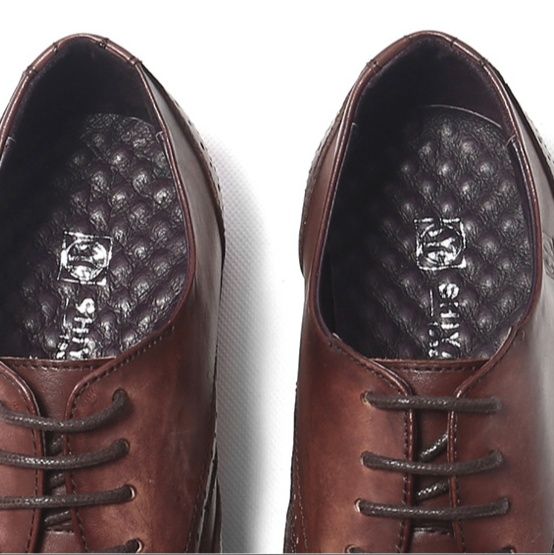 50代メンズファッション 本革　【ウィングチップ革靴】