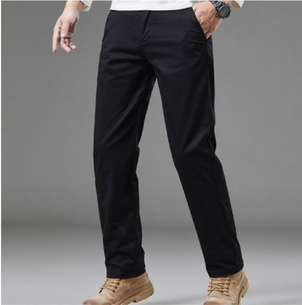 50代メンズファッション 大人の余裕を演出する【ストレート綿ズボン】