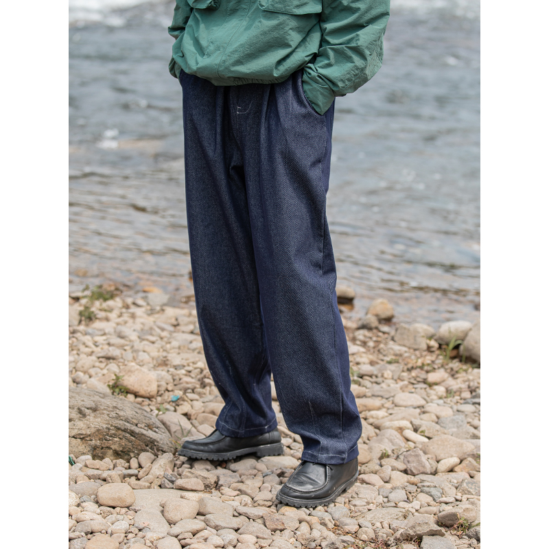 50代メンズファッション パンツ/ズボン リラックスストレートデニムパンツ