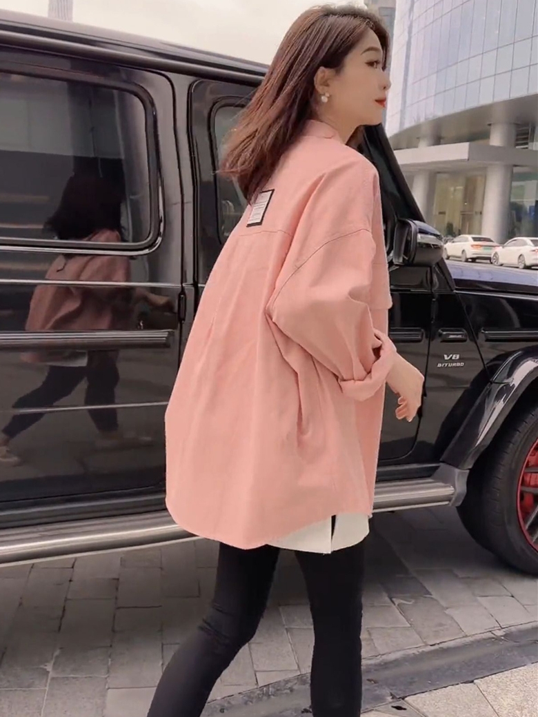  ゆったりシルエット胸ポケットチュニック