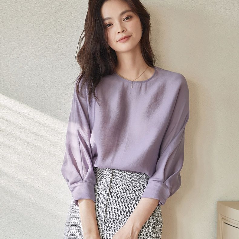  優美なドルマンチュニックシャツ