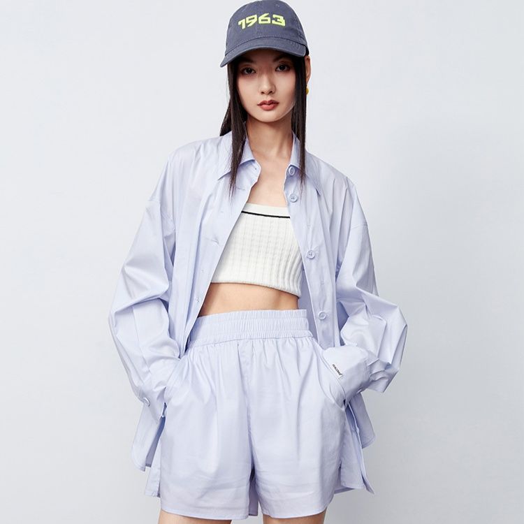 ゆったりシルエットチュニックシャツ