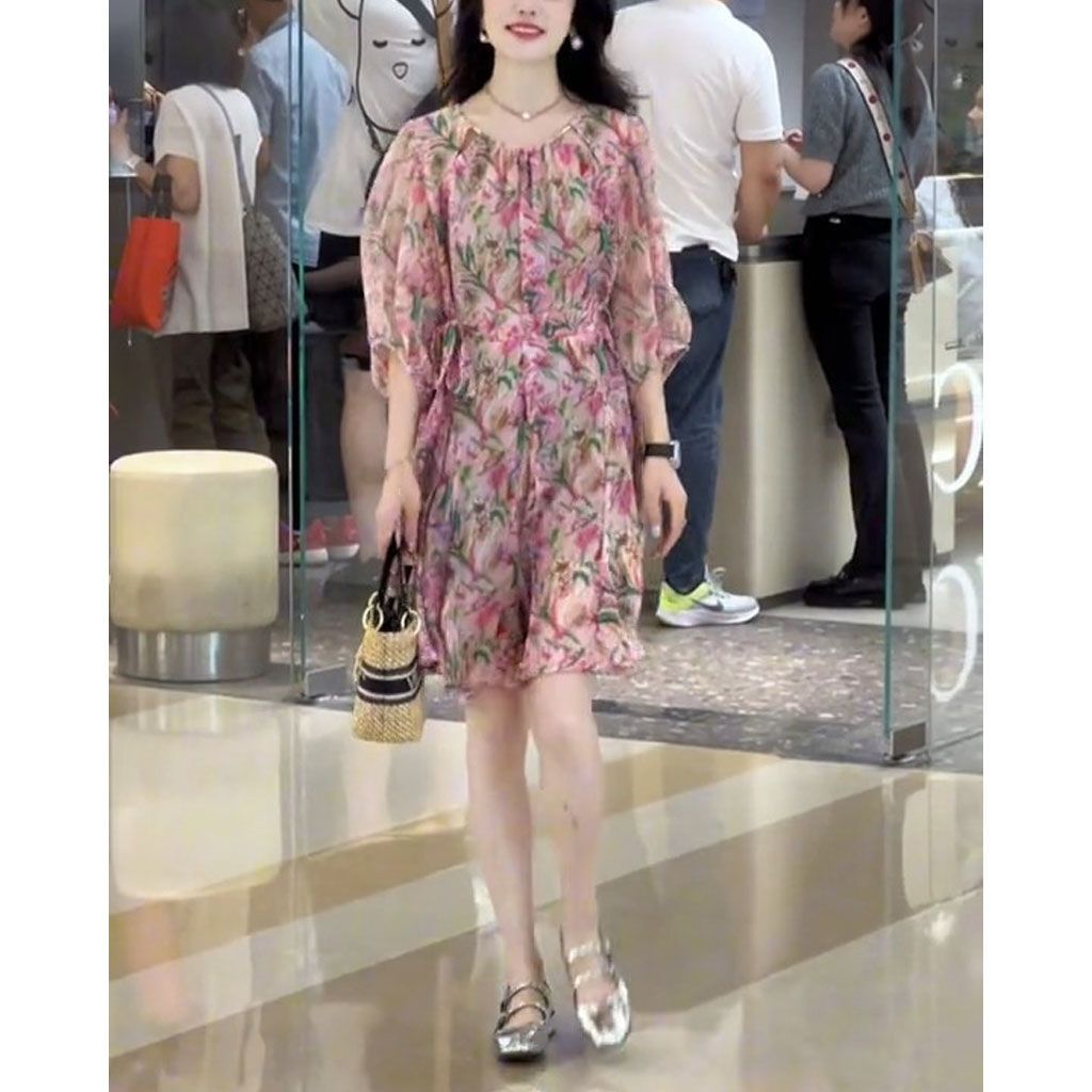 https://fulmo-img-server.com/mytunic/1748790472130_fh6ukhtn_zv7lcn2k.jpeg