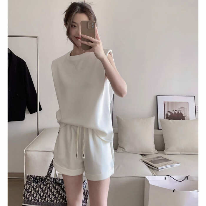 https://fulmo-img-server.com/naturily/12cfaabf384736511f1bf2716433afda.jpg