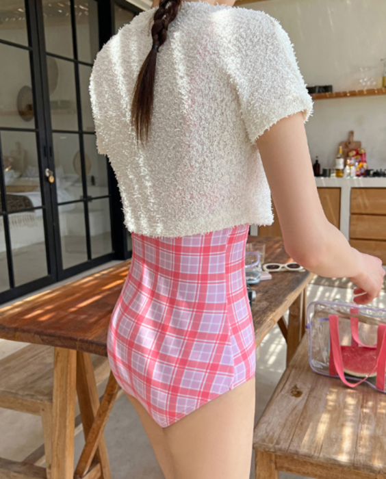 https://fulmo-img-server.com/naturily/835fbf9b348b688760dbd3e67fd5e44e.png