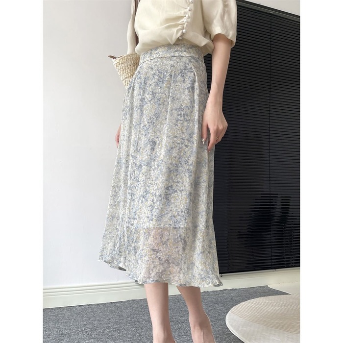 骨格ナチュラルシアー花柄スカート
