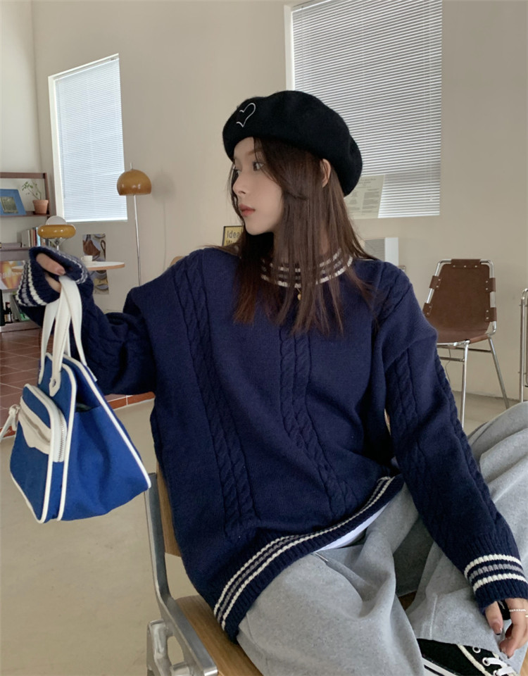 https://fulmo-img-server.com/navymuse/0179f1d4-d76c-4f90-9561-37ec57db643a.jpg