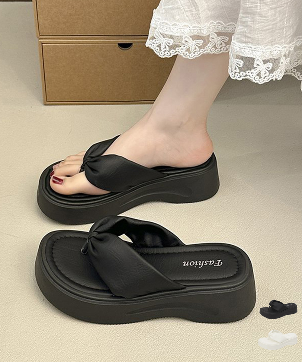https://fulmo-img-server.com/navymuse/0d6d9c8a-536e-4918-be95-70a6108a0b51.jpg