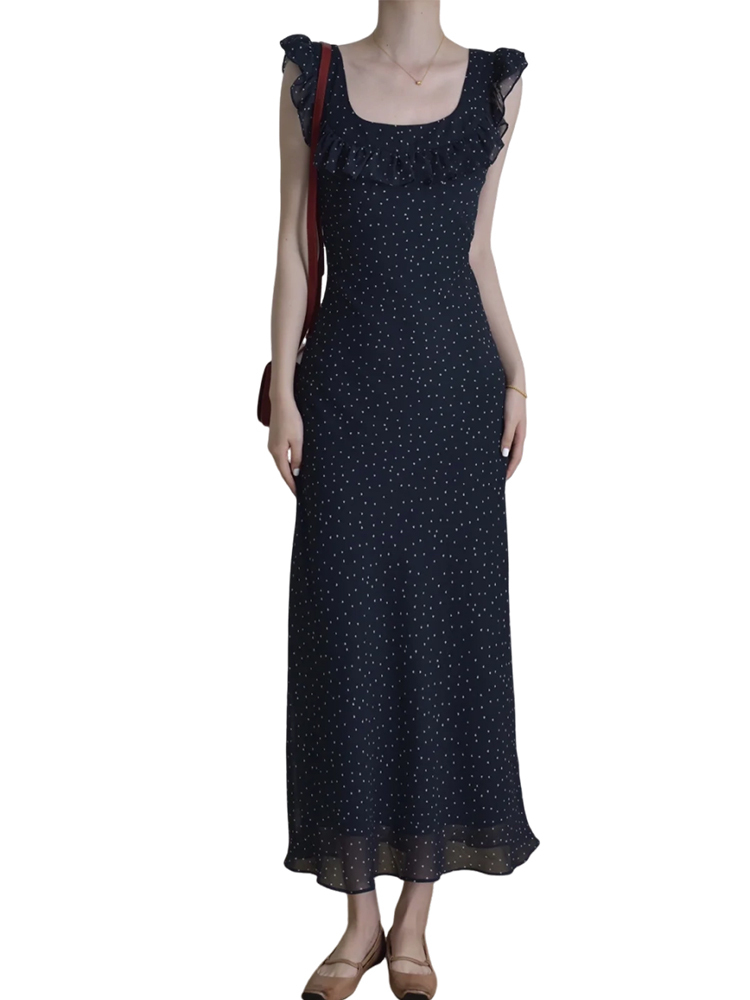 https://fulmo-img-server.com/navymuse/0e70068f-9ff2-45d0-b1af-84eef813e465.jpg