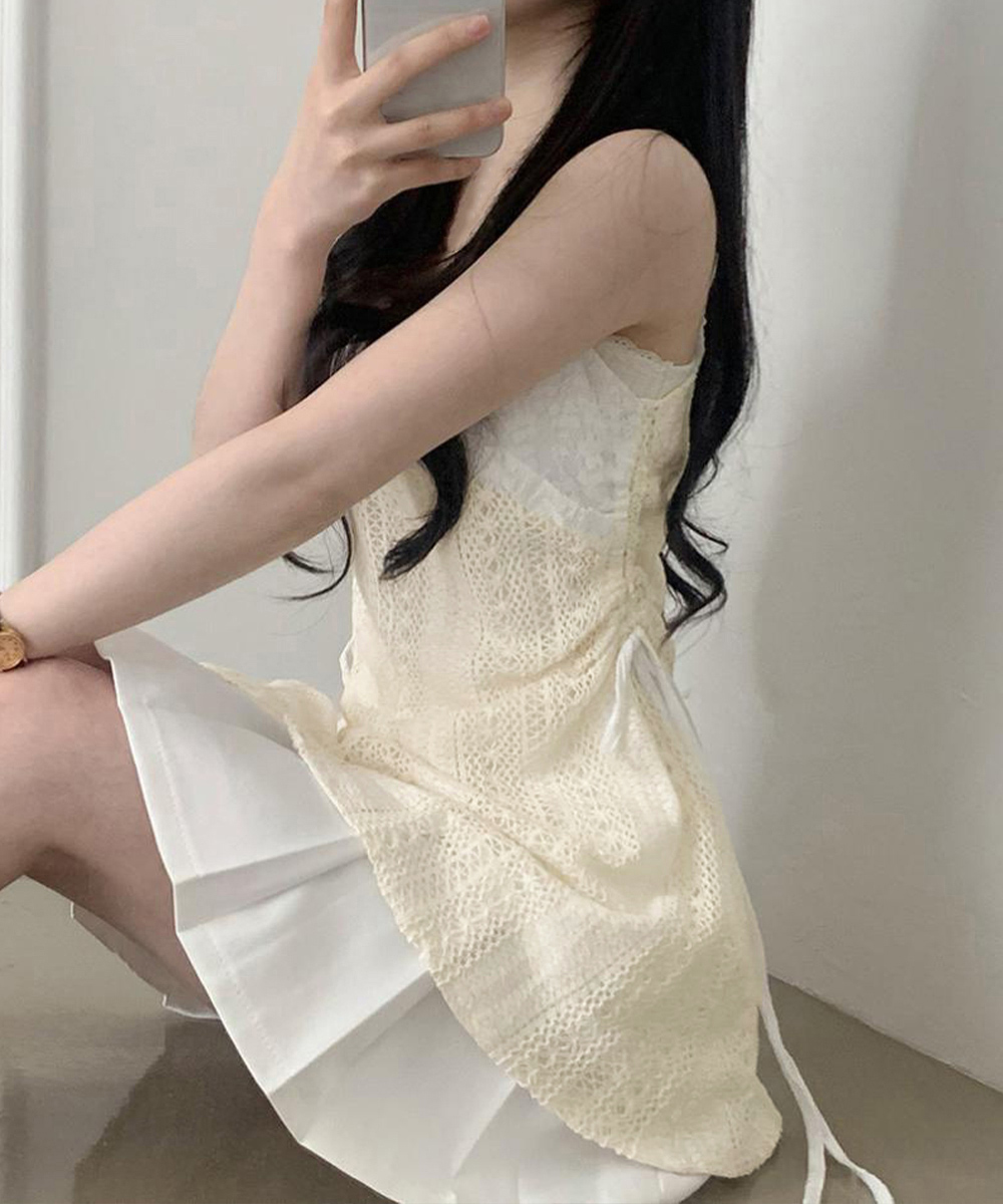 https://fulmo-img-server.com/navymuse/13dea70a-8d98-4d62-bff5-7677c9847c5d.jpg