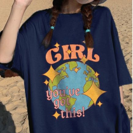 個性派ネイビーTシャツ特集：他と差をつけるユニークデザインTシャツ