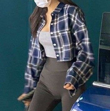 ネイビーコーデ くつろぎチェック柄シャツブラウス