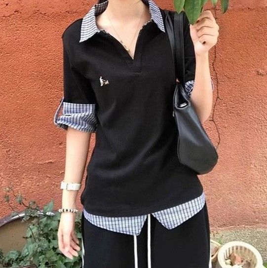 ネイビーコーデ 格子柄切替えスキッパーニット