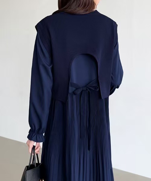 https://fulmo-img-server.com/navymuse/242bab3a-4417-4819-aab4-b1bd1f9c1070.jpg