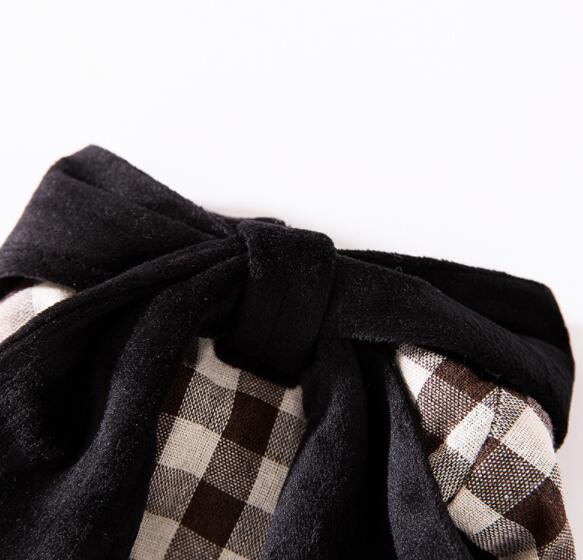 ネイビーコーデ ペット服 上品なチェック柄リボン付き防寒ワンピース