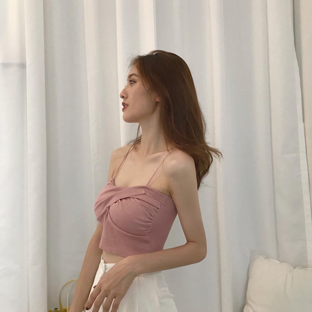 ネイビーコーデ フロントツイスト キャミソールトップス 夏向け 胸元美人 無地