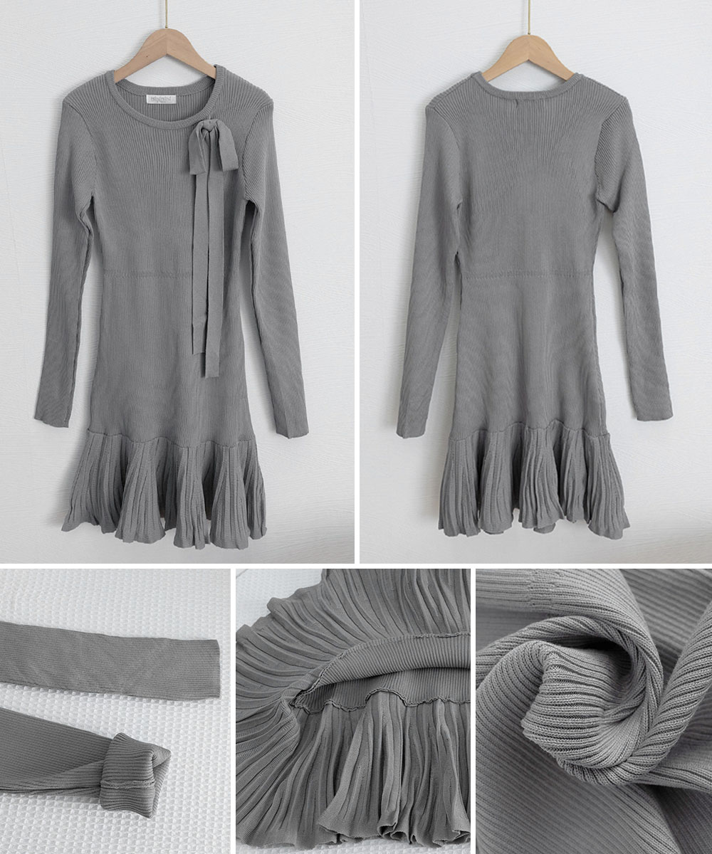 ネイビーコーデ 胸元紐結び長袖ニットワンピース裾プリーツ上品