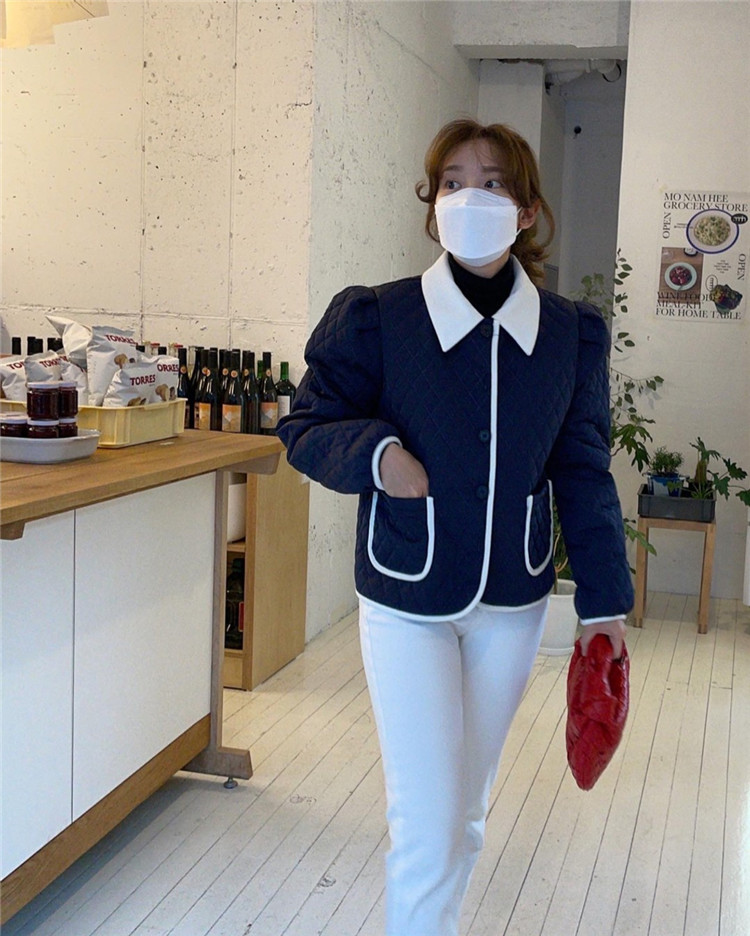 ネイビーコーデ 着痩せ効果抜群 配色襟付きひし形キルティングアウター
