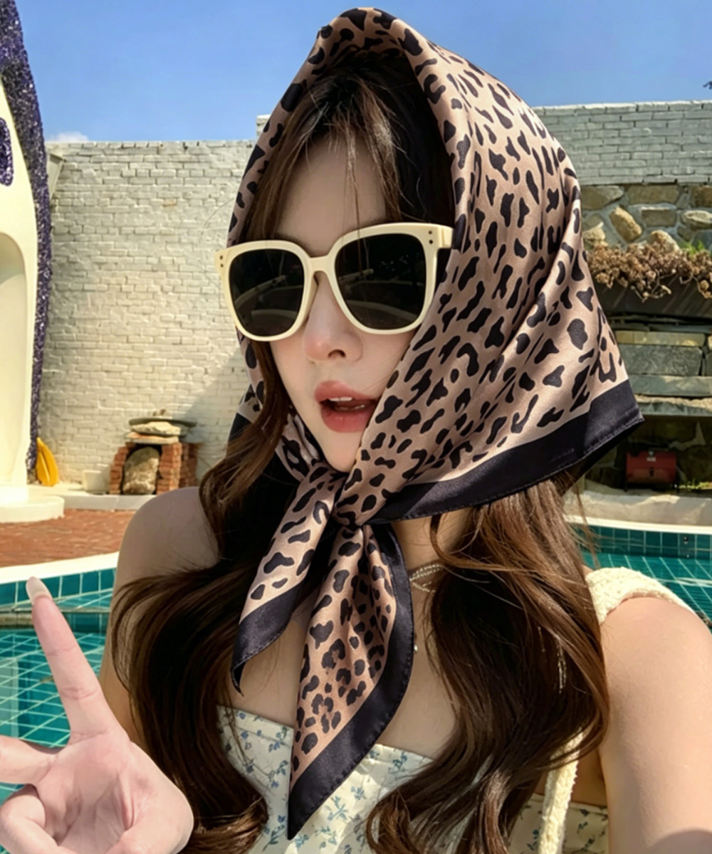 https://fulmo-img-server.com/navymuse/4e286679-155d-425b-8d06-e8b4dae34046.jpg