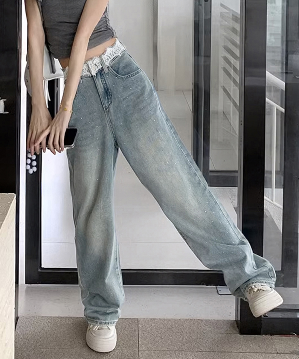 ネイビーコーデ キラめきレースデニムパンツ 華やかワイド
